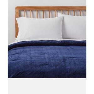 Twin/Twin Extra Long Corduroy Plaid Comforter Navy Blue - Room Essentials